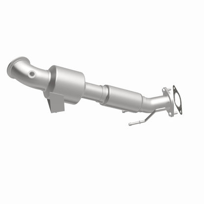 MagnaFlow Ford Focus OEM Grade Federal / EPA Compliant Direct-Fit Catalytic Converter 51633 360 Degree Image Set
