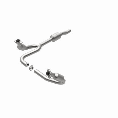 MagnaFlow Dodge Ram 1500 HM Grade Federal / EPA Compliant Direct-Fit Catalytic Converter 24421 360 Degree Image Set