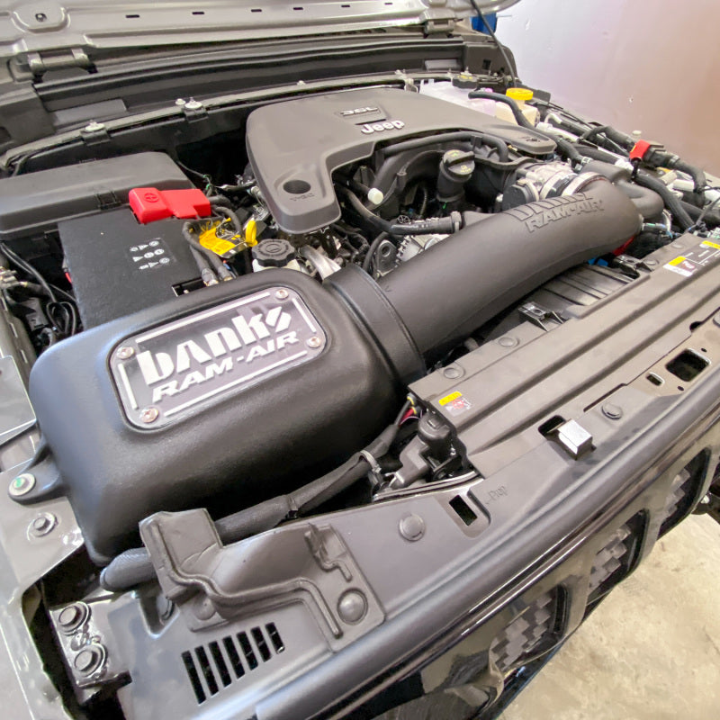 Banks Power 18-20 Jeep 3.6L Wrangler (JL) Ram-Air Intake System - Dry Filter 41843-D 41843-D Photo - lifestyle view