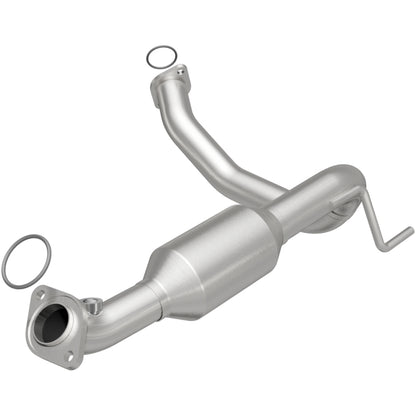 MagnaFlow Toyota OEM Grade Federal / EPA Compliant Direct-Fit Catalytic Converter 51231 Photo - Primary
