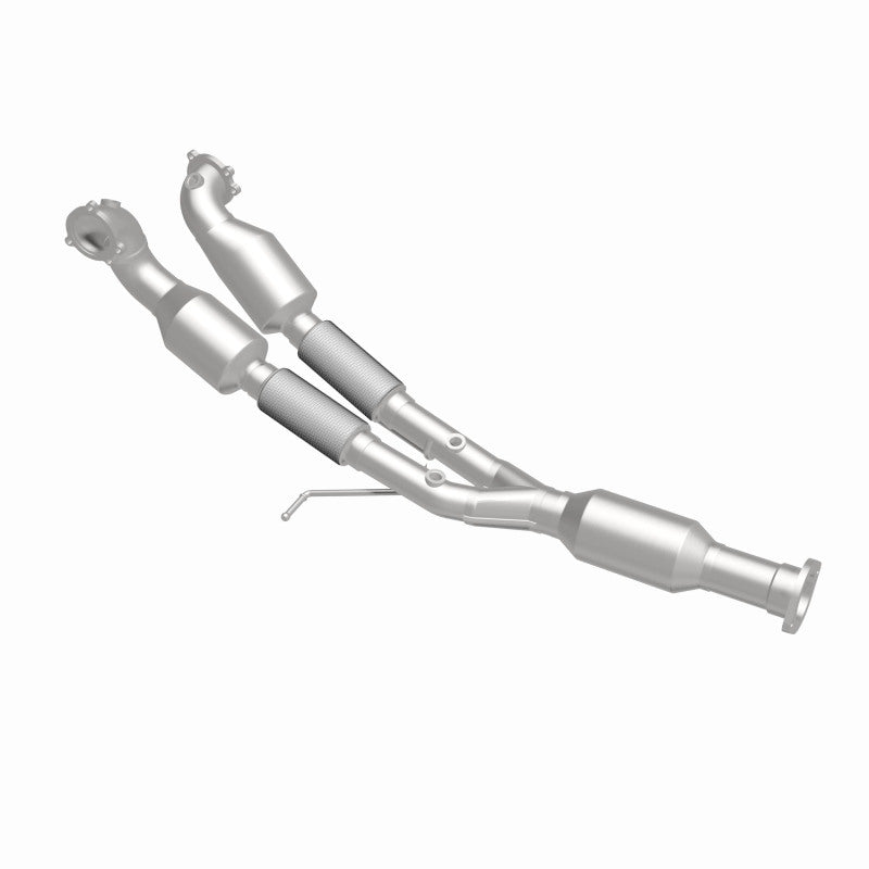 MagnaFlow Volvo S80 OEM Grade Federal / EPA Compliant Direct-Fit Catalytic Converter 52160 360 Degree Image Set