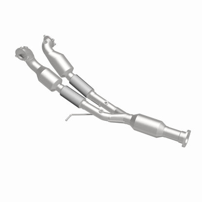 MagnaFlow Volvo S80 OEM Grade Federal / EPA Compliant Direct-Fit Catalytic Converter 52160 360 Degree Image Set