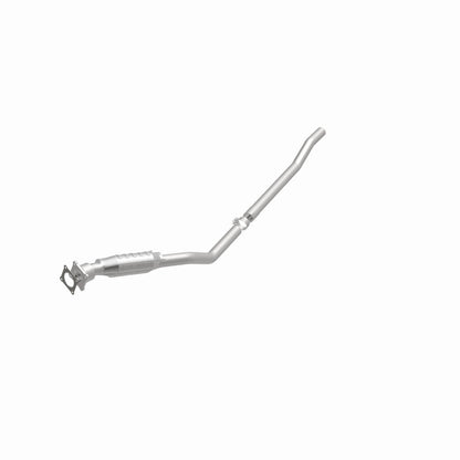 MagnaFlow OEM Grade Federal / EPA Compliant Direct-Fit Catalytic Converter 51155 360 Degree Image Set
