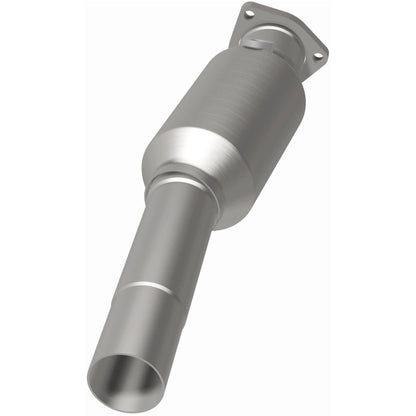 MagnaFlow Volkswagen Standard Grade Federal / EPA Compliant Direct-Fit Catalytic Converter 22915 Photo - out of package