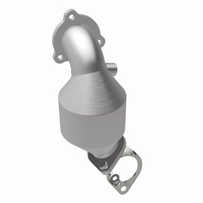MagnaFlow Hyundai Veloster California Grade CARB Compliant Direct-Fit Catalytic Converter 5561882 360 Degree Image Set