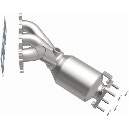 MagnaFlow Volvo XC90 OEM Grade Federal / EPA Compliant Manifold Catalytic Converter 22-173 Photo - out of package