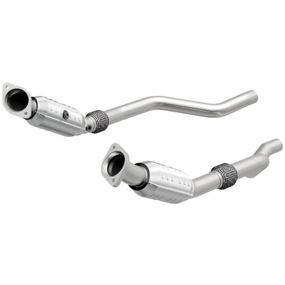 MagnaFlow Standard Grade Federal / EPA Compliant Direct-Fit Catalytic Converter 16421 Photo - Primary