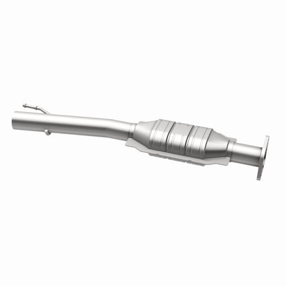 MagnaFlow OEM Grade Federal / EPA Compliant Direct-Fit Catalytic Converter 49662 360 Degree Image Set