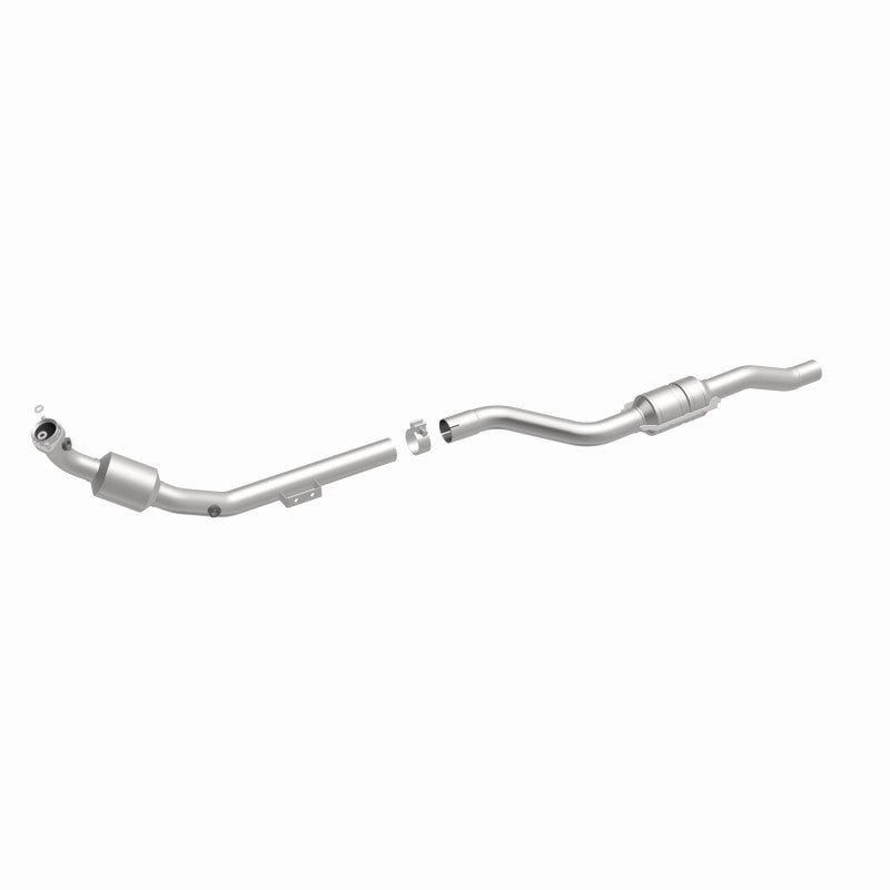 MagnaFlow Mercedes-Benz OEM Grade Federal / EPA Compliant Direct-Fit Catalytic Converter 51706 360 Degree Image Set
