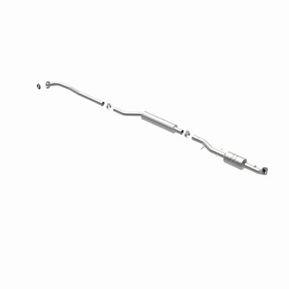 MagnaFlow Mitsubishi Outlander OEM Grade Federal / EPA Compliant Direct-Fit Catalytic Converter 52175 360 Degree Image Set