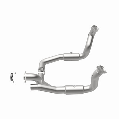 MagnaFlow Ford California Grade CARB Compliant Direct-Fit Catalytic Converter 5551297 360 Degree Image Set