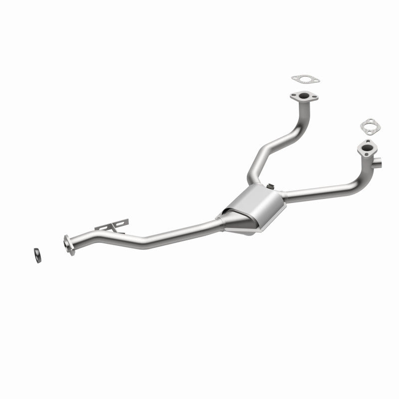 MagnaFlow Subaru Standard Grade Federal / EPA Compliant Direct-Fit Catalytic Converter 23868 360 Degree Image Set