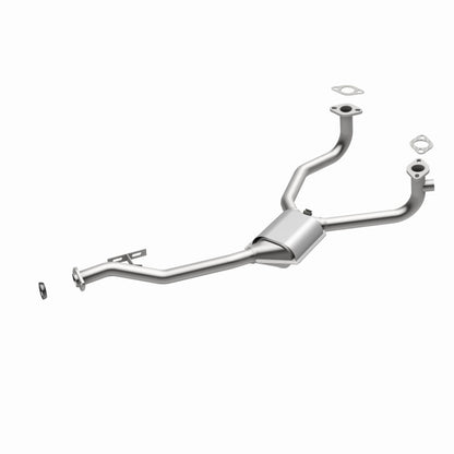 MagnaFlow Subaru Standard Grade Federal / EPA Compliant Direct-Fit Catalytic Converter 23868 360 Degree Image Set