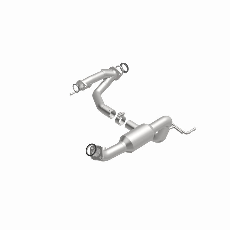 MagnaFlow Toyota Tacoma OEM Grade Federal / EPA Compliant Direct-Fit Catalytic Converter 52562 360 Degree Image Set
