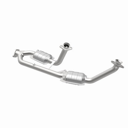 MagnaFlow Ford Windstar HM Grade Federal / EPA Compliant Direct-Fit Catalytic Converter 93342 360 Degree Image Set
