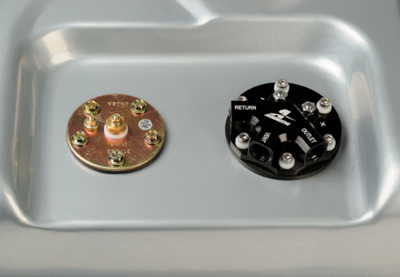 Aeromotive Fuel Tank 18302 Photo - Close Up