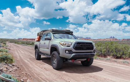 Air Lift LoadLifter 5000 05-23 Toyota Tacoma 57300 57300 Photo - Mounted
