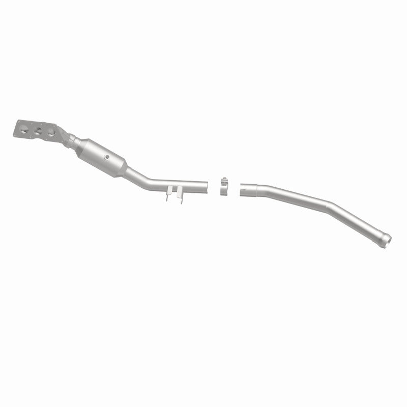 MagnaFlow Mercedes-Benz OEM Grade Federal / EPA Compliant Manifold Catalytic Converter 22-067 360 Degree Image Set
