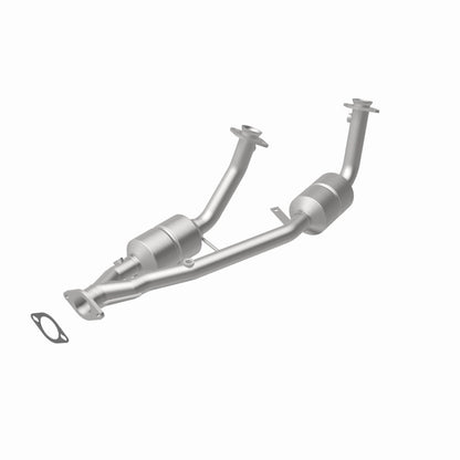 MagnaFlow Ford Windstar HM Grade Federal / EPA Compliant Direct-Fit Catalytic Converter 23382 360 Degree Image Set