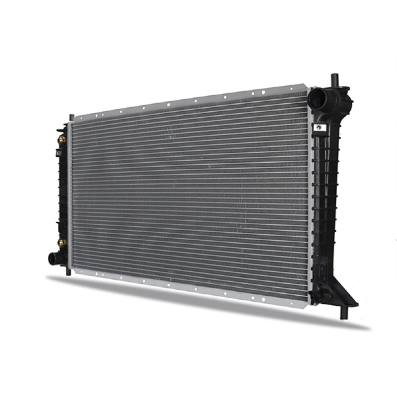 Mishimoto 2004-2006 Ford Expedition Radiator Replacement R2819-AT Photo - Close Up
