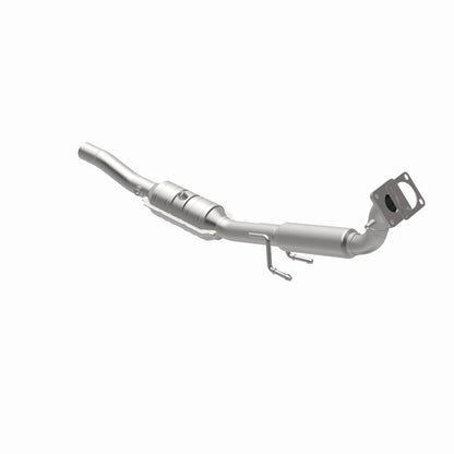 MagnaFlow Volkswagen Jetta OEM Grade Federal / EPA Compliant Direct-Fit Catalytic Converter 51464 360 Degree Image Set