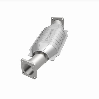 MagnaFlow Standard Grade Federal / EPA Compliant Direct-Fit Catalytic Converter 23425 360 Degree Image Set