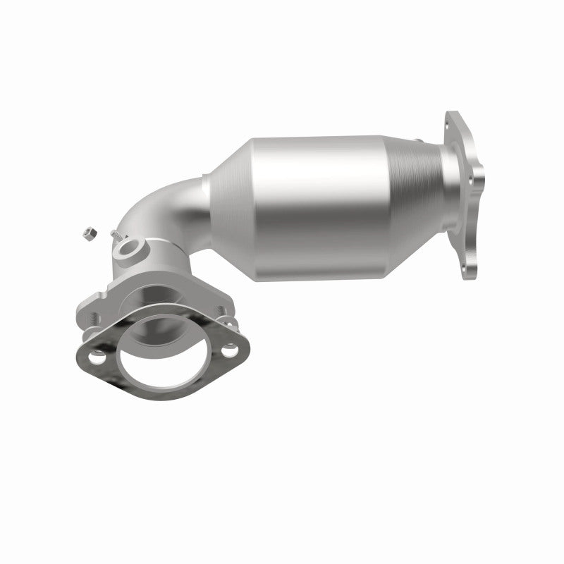 MagnaFlow Subaru OEM Grade Federal / EPA Compliant Direct-Fit Catalytic Converter 21-822 360 Degree Image Set