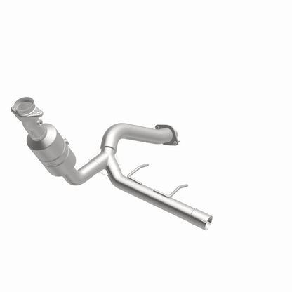 MagnaFlow OEM Grade Federal / EPA Compliant Direct-Fit Catalytic Converter 52418 360 Degree Image Set
