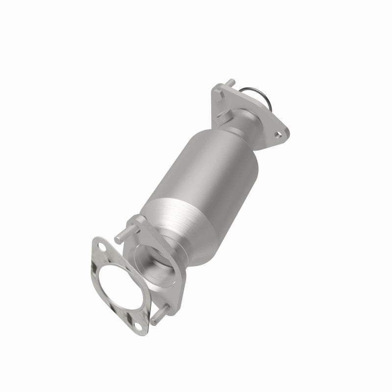 MagnaFlow OEM Grade Federal / EPA Compliant Direct-Fit Catalytic Converter 52668 360 Degree Image Set