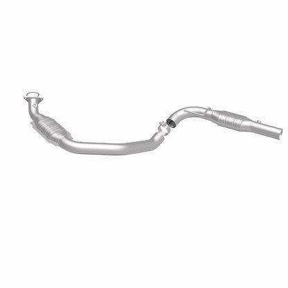 MagnaFlow OEM Grade Federal / EPA Compliant Direct-Fit Catalytic Converter 51524 360 Degree Image Set