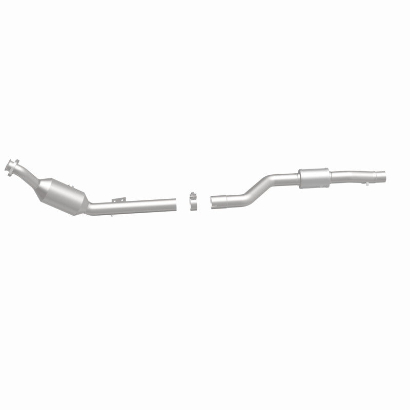 MagnaFlow Mercedes-Benz California Grade CARB Compliant Direct-Fit Catalytic Converter 5561569 360 Degree Image Set