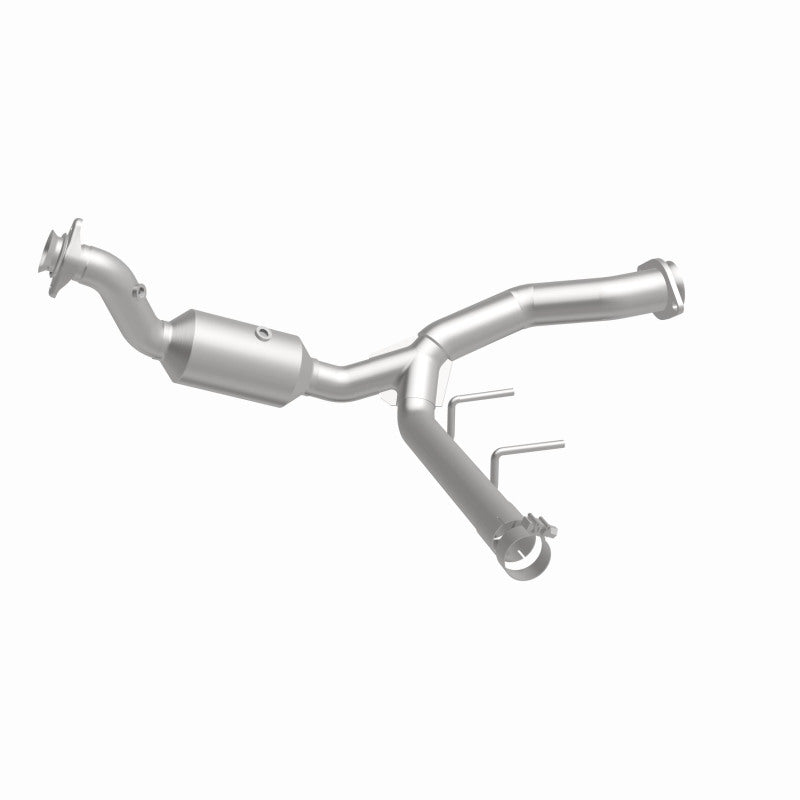 MagnaFlow Ford F-150 OEM Grade Federal / EPA Compliant Direct-Fit Catalytic Converter 21-475 360 Degree Image Set