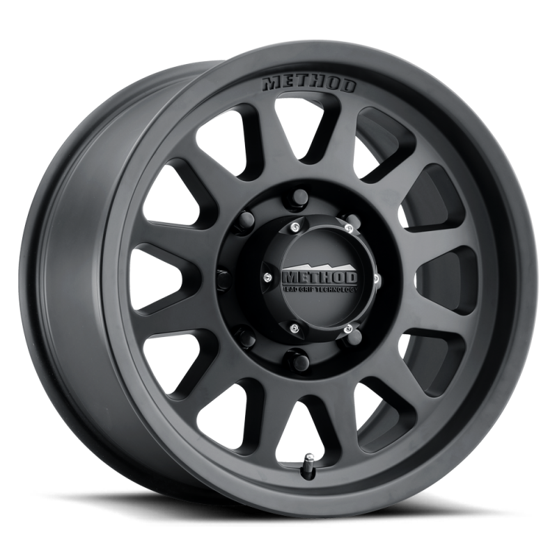 Method MR704 HD 17x9 18mm Offset 8x170 130.81mm CB Matte Black Wheel MR70479087518H MR70479087518H Photo - Primary