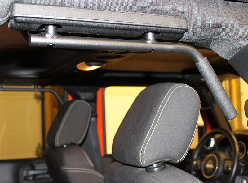Fishbone Offroad 07-18 Jeep Wrangler JK 4 Door Grab Handles Front/Rear Steel - Blk Txtrd Powdercoat FB25034 FB25034 Photo - lifestyle view