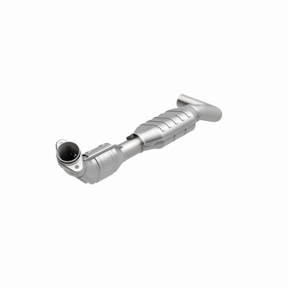 MagnaFlow Lincoln Navigator HM Grade Federal / EPA Compliant Direct-Fit Catalytic Converter 23526 360 Degree Image Set