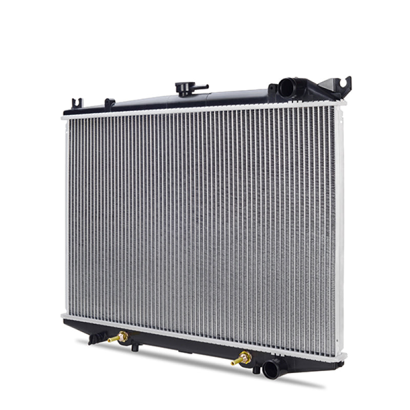 Mishimoto 1987-1995 Nissan Pathfinder Radiator Replacement R314-AT Photo - Close Up