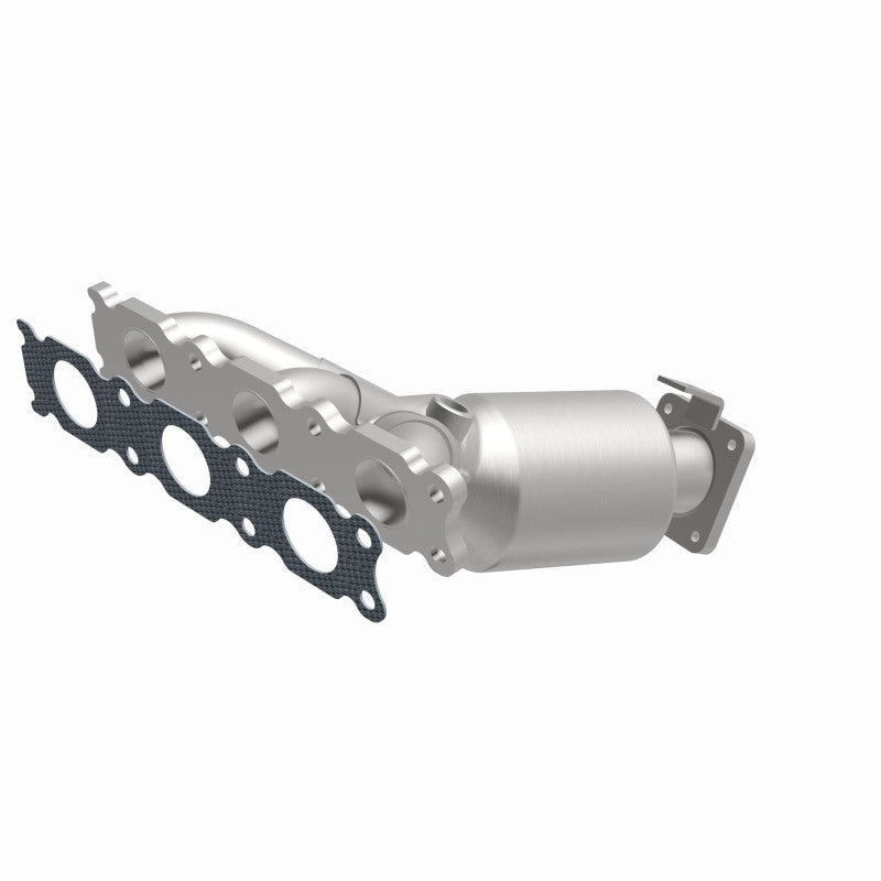 MagnaFlow Volvo XC90 OEM Grade Federal / EPA Compliant Manifold Catalytic Converter 52130 360 Degree Image Set