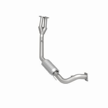 MagnaFlow Isuzu HM Grade Federal / EPA Compliant Direct-Fit Catalytic Converter 24040 360 Degree Image Set