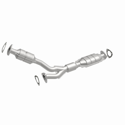 MagnaFlow Saturn OEM Grade Federal / EPA Compliant Direct-Fit Catalytic Converter 49527 360 Degree Image Set