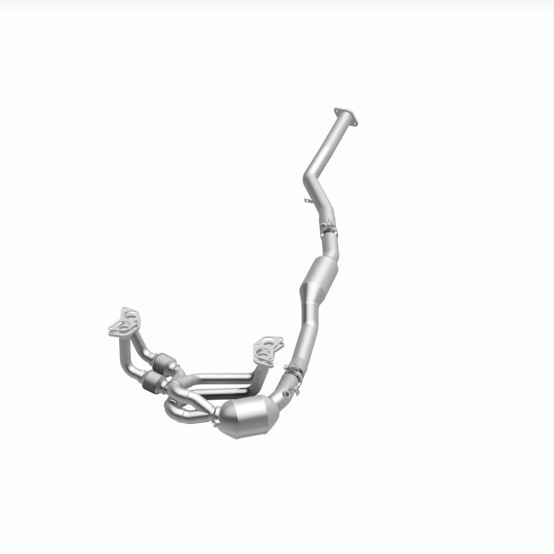 Magnaflow 14-17 Subaru Crosstrek 2.0L Direct Fit Converter 23-184 23-184 360 Degree Image Set