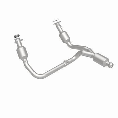 MagnaFlow California Grade CARB Compliant Direct-Fit Catalytic Converter 5582642 360 Degree Image Set
