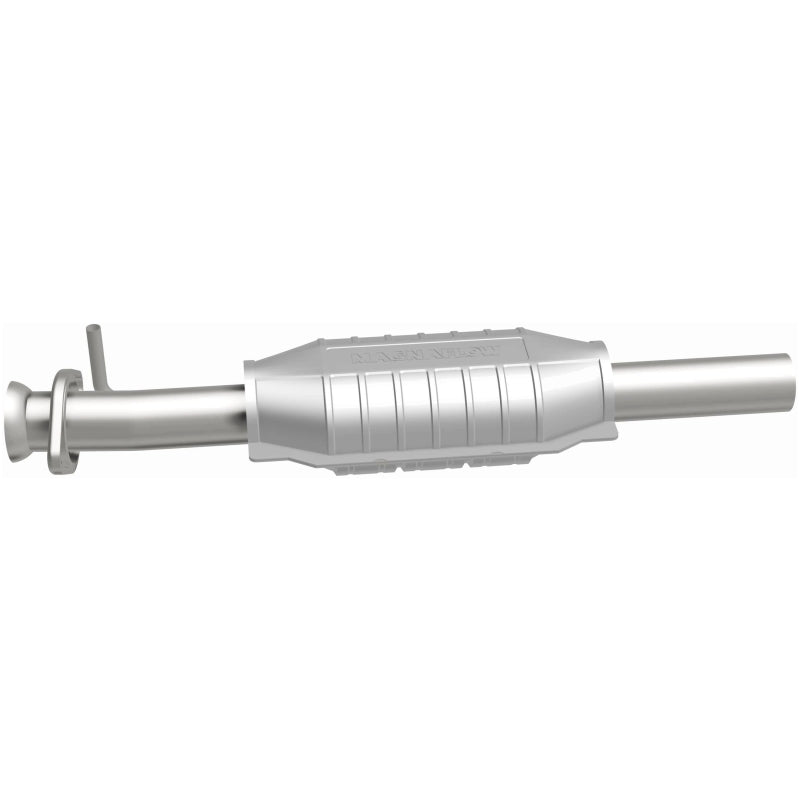 MagnaFlow Standard Grade Federal / EPA Compliant Direct-Fit Catalytic Converter 23348 Photo - out of package