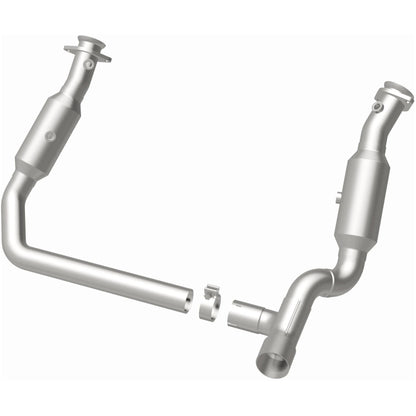 MagnaFlow Dodge Ram 1500 California Grade CARB Compliant Direct-Fit Catalytic Converter 5451665 Photo - out of package
