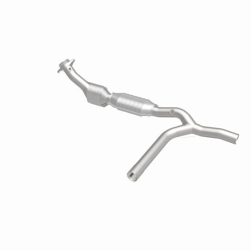 MagnaFlow Ford HM Grade Federal / EPA Compliant Direct-Fit Catalytic Converter 93448 360 Degree Image Set