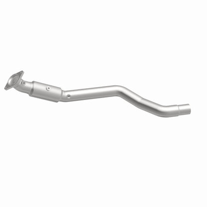 MagnaFlow OEM Grade Federal / EPA Compliant Direct-Fit Catalytic Converter 21-577 360 Degree Image Set