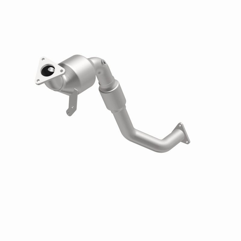 MagnaFlow OEM Grade Federal / EPA Compliant Direct-Fit Catalytic Converter 51947 360 Degree Image Set
