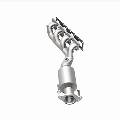 Magnaflow 05-06 Nissan Titan 5.6L Direct Fit Converter 5582380 5582380 360 Degree Image Set