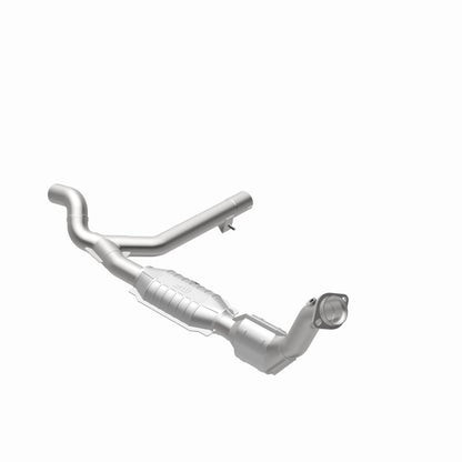 Magnaflow 99-00 Ford Exped 4.6L Direct Fit Converter 447114 447114 360 Degree Image Set