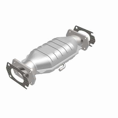 MagnaFlow Standard Grade Federal / EPA Compliant Direct-Fit Catalytic Converter 93940 360 Degree Image Set