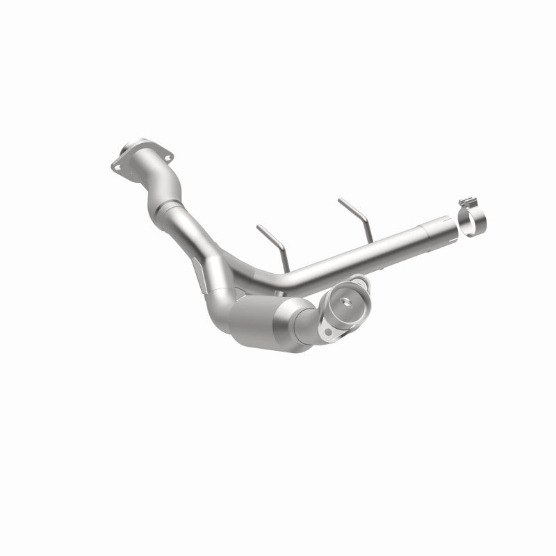 MagnaFlow Ford F-150 OEM Grade Federal / EPA Compliant Direct-Fit Catalytic Converter 21-470 360 Degree Image Set